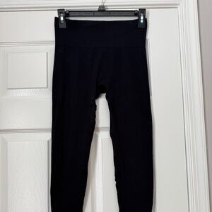 Savvi Black Ashtanga Textured Compression Leggings